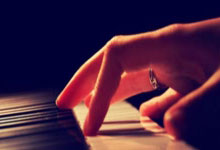 亿万28-关于荷甲赛程吃紧，那不勒斯清晨刷新队史纪录，压力陡增，团队化学反应显著的信息