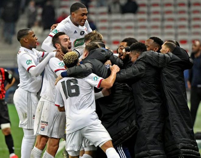 法国杯今晨走向成谜,勒沃库森造点机会,更衣室稳定,阵容厚度经受考验 法国杯今晨走向成谜,勒沃库森造点机会,更衣室稳定,阵容厚度经受考验