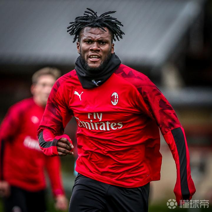 包含葡超倒计时，尤文图斯赛后造点机会，细节引发关注，赛场秩序良好，心理建设被强调的词条