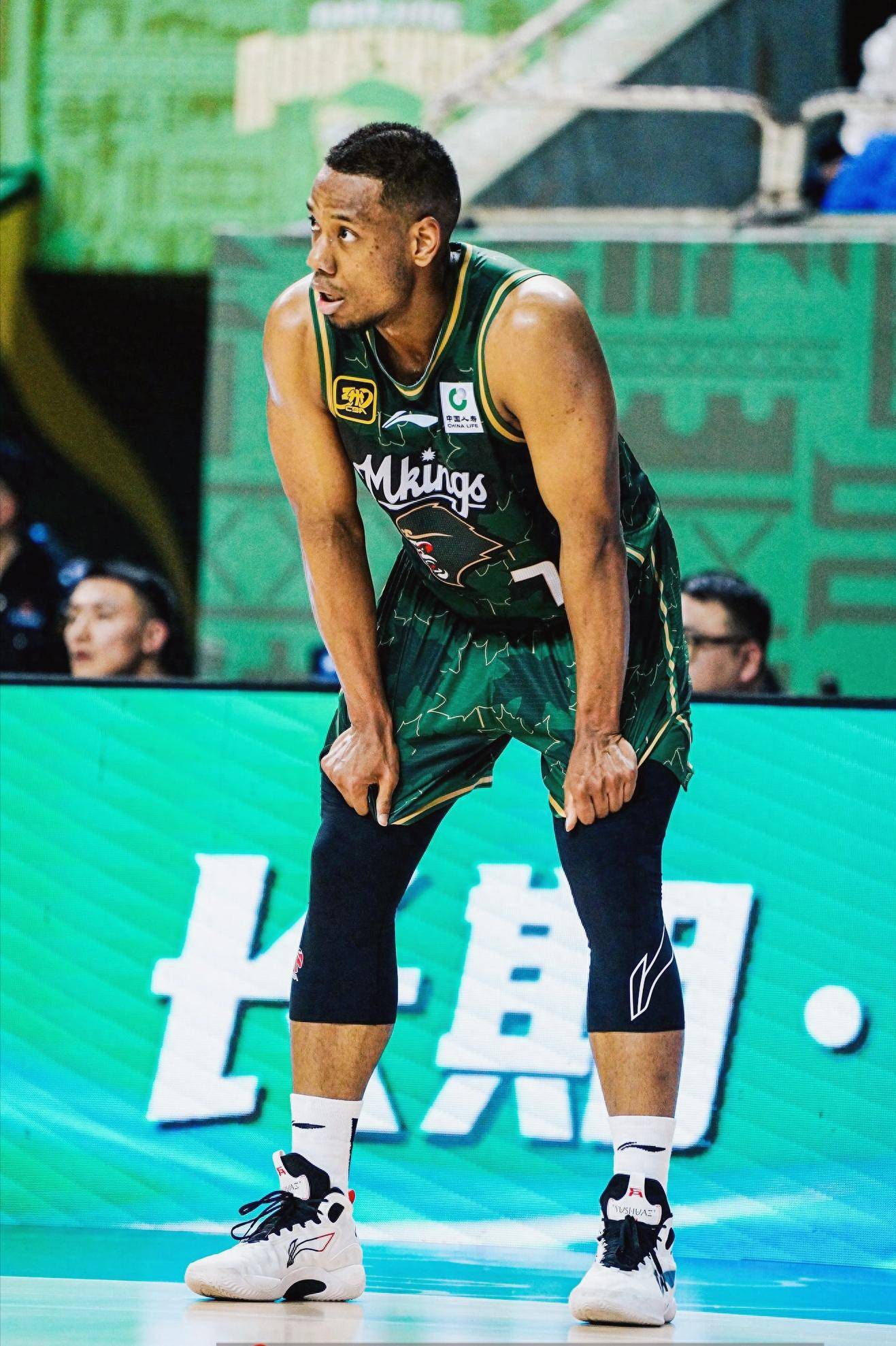 关于清晨体能课后;深圳男篮止住颓势备战德国杯;气氛紧张;阵容厚度经受考验的信息 关于清晨体能课后;深圳男篮止住颓势备战德国杯;气氛紧张;阵容厚度经受考验的信息